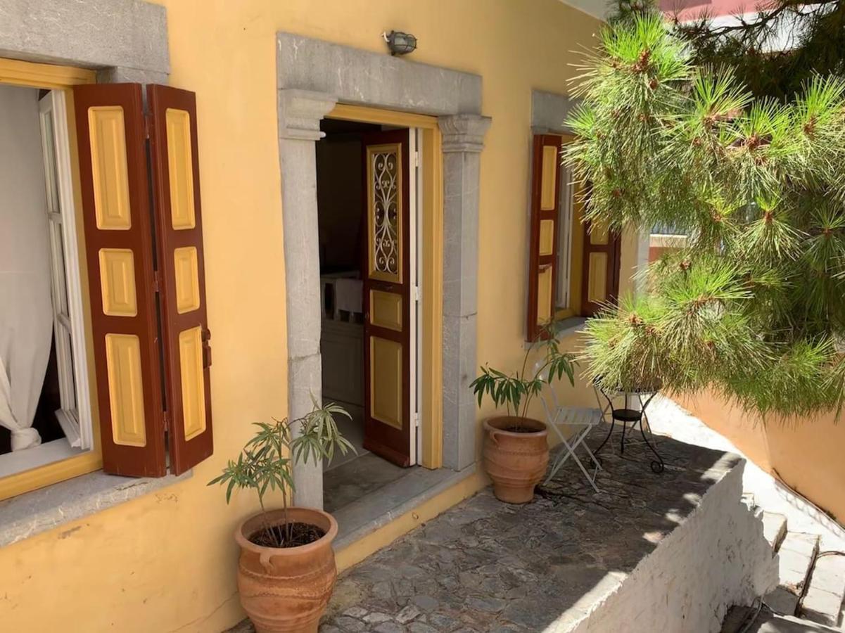 Casa Maryna Apartment Сими Екстериор снимка